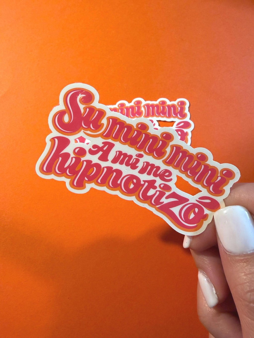 Su Mini Mini Me Hypnotizó Reggaetón Vinyl Sticker
